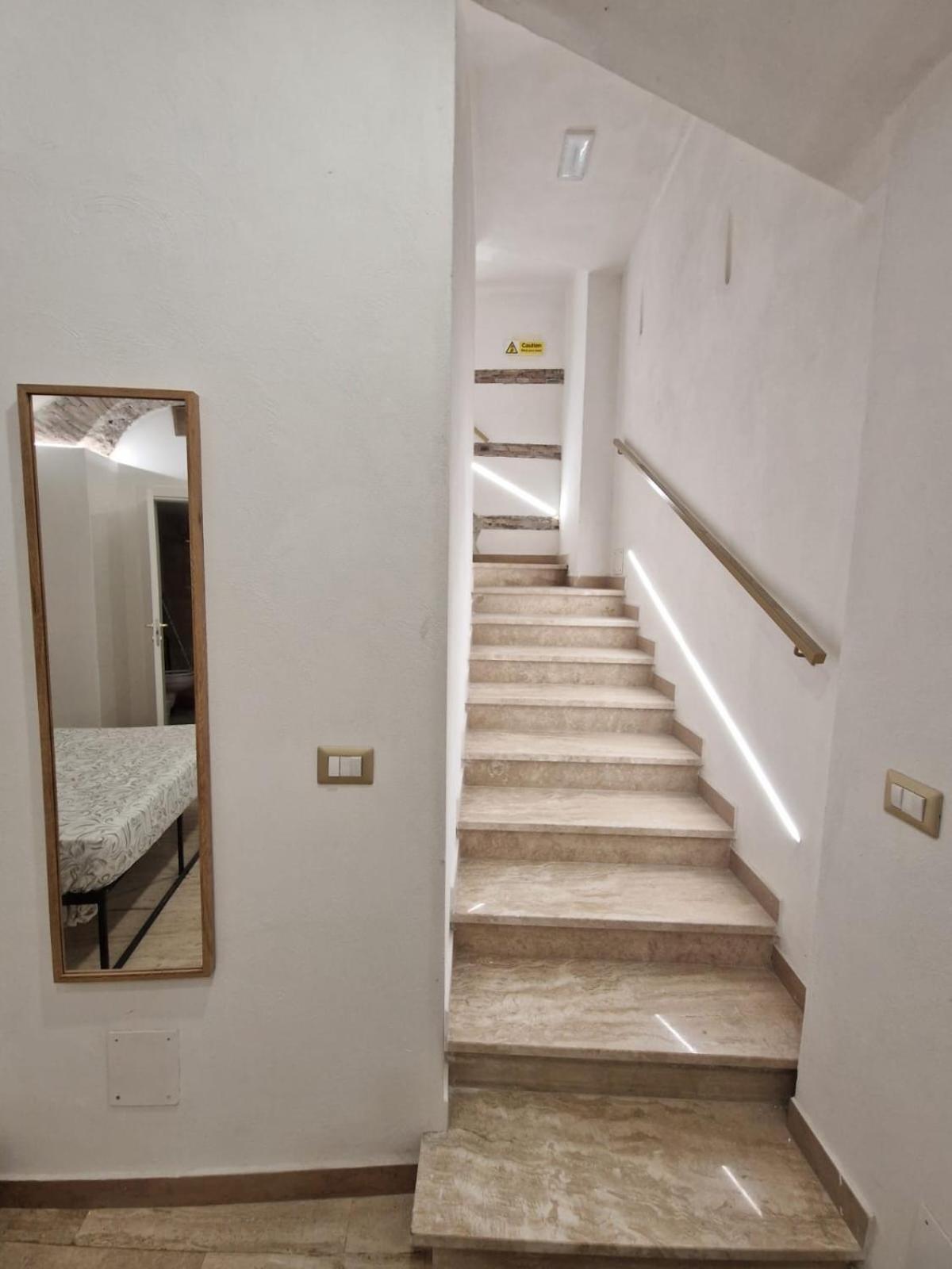 The Love Basement Daire Roma Dış mekan fotoğraf